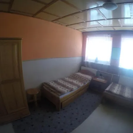 Pensión Turistika Ubytovňa Sivá Brada *